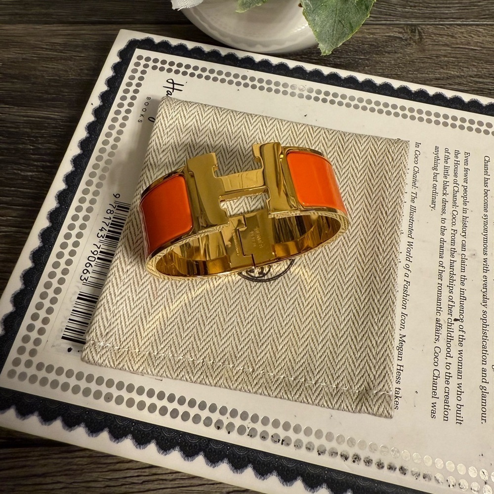 HERMES GM Orange‎ Enamel Wide Clic Clac H Bracelet